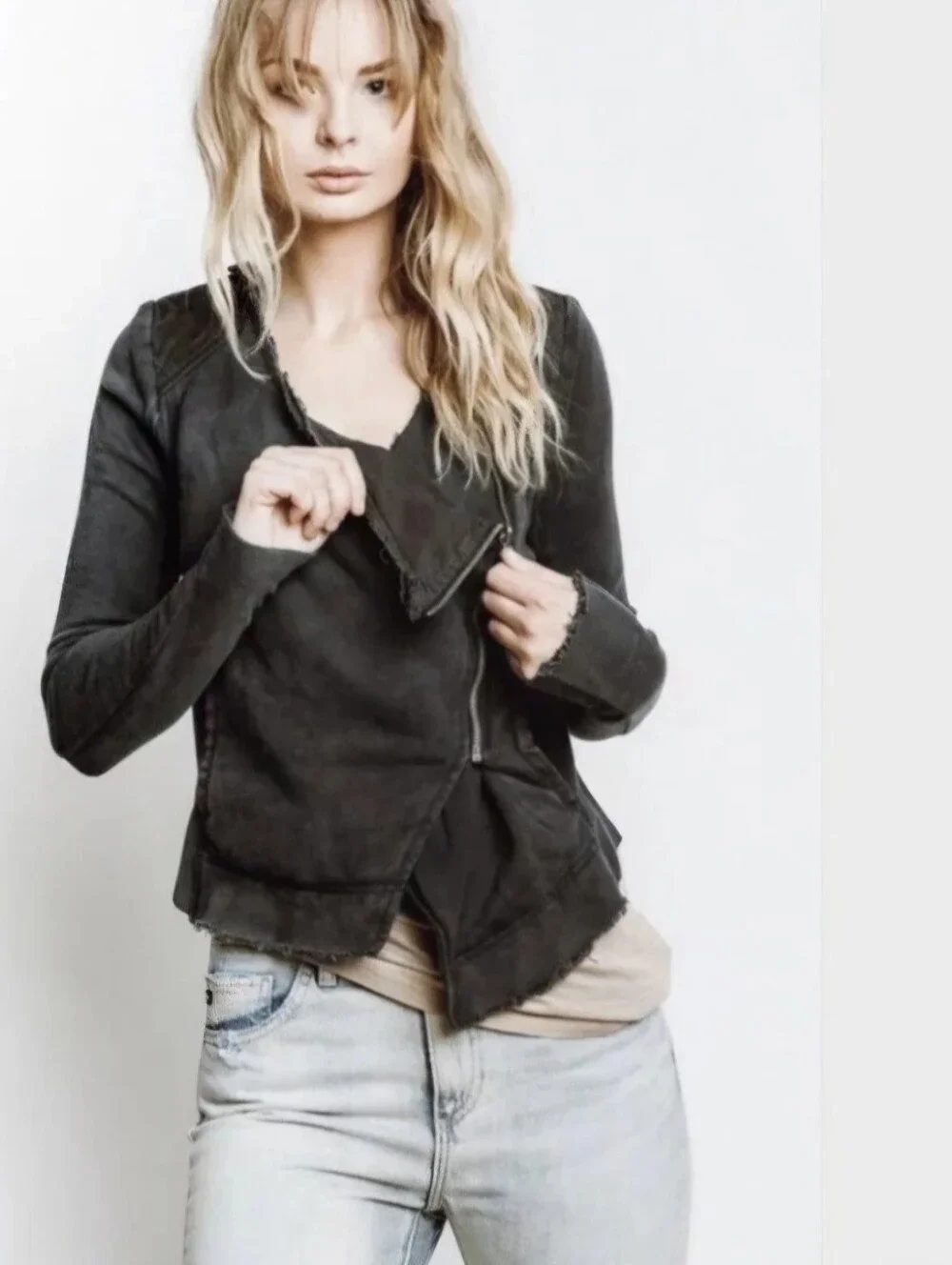 Free People Distressed Charcoal Gray Wash Cotton Shrunken Moto Jacket Size S - Picture 2 of 8